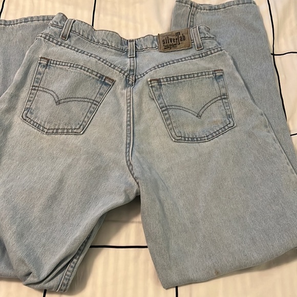 Perfect 80s/90s silvertab loose Levi’s! Pure grunge amazing. - Picture 4 of 5